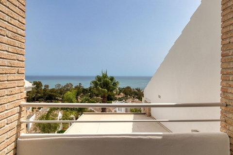Detached Villa in Benalmadena, Costa del Sol – 4 beds – 1295000 € - photo 12 of 61