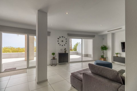 Detached Villa in Benalmadena, Costa del Sol – 4 beds – 1295000 € - photo 32 of 61