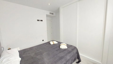 Middle Floor Apartment in Fuengirola, Costa del Sol – 1 beds – 295000 € - photo 7 of 10