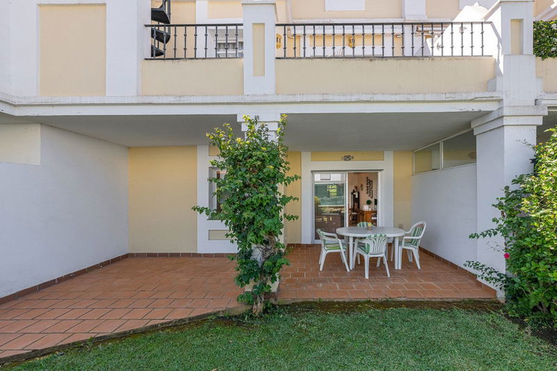 Ground Floor Apartment in Marbella, Costa del Sol – 2 beds – 425000 €
