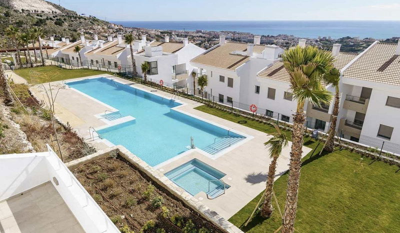 Middle Floor Apartment in Benalmadena, Costa del Sol – 3 beds – 550000 €