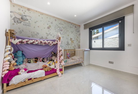 Detached Villa in Estepona, Costa del Sol – 3 beds – 1800000 € - photo 35 of 54