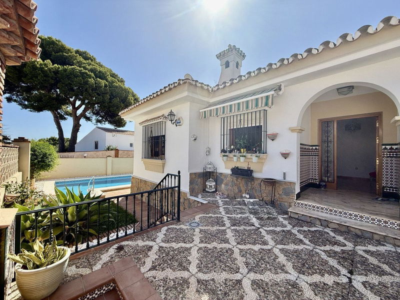 Detached Villa in Benalmadena, Costa del Sol – 3 beds – 750000 €