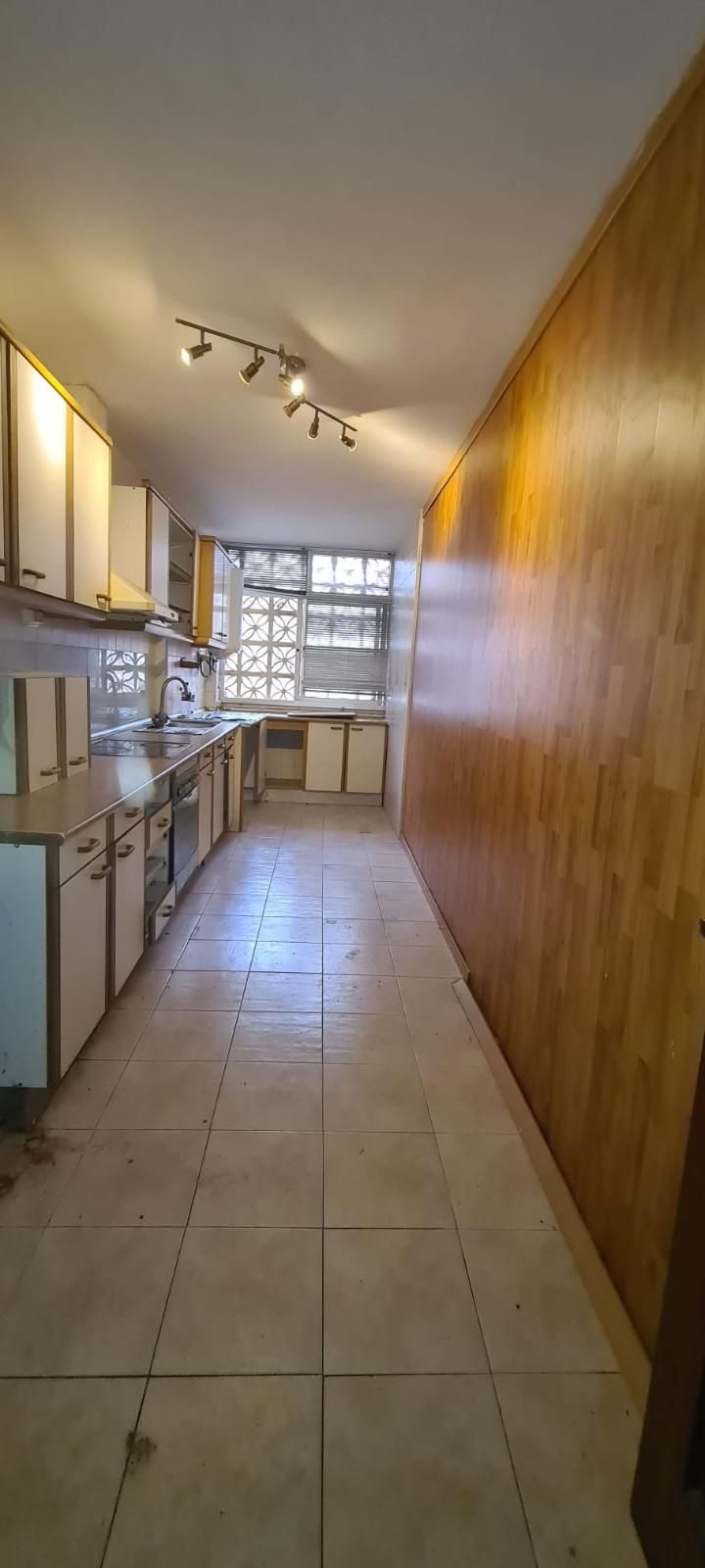 Middle Floor Apartment in Torremolinos, Costa del Sol – 3 beds – 320000 € - photo 5 of 12
