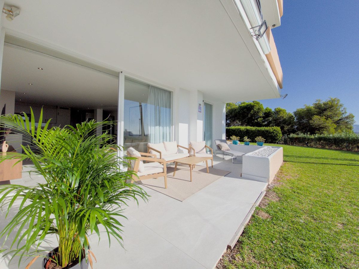 Ground Floor Apartment in Mijas, Costa del Sol – 3 beds – 595000 € - photo 4 of 38