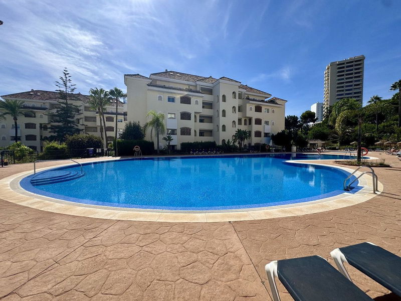 Middle Floor Apartment in Marbella, Costa del Sol – 3 beds – 849000 €