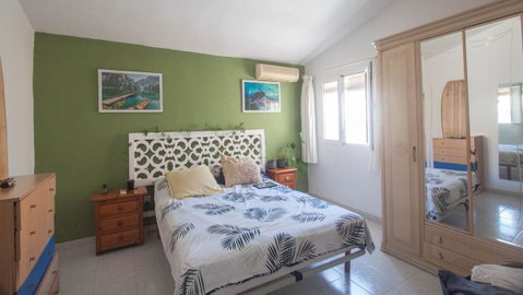 Detached Villa in Estepona, Costa del Sol – 4 beds – 2400000 € - photo 20 of 29