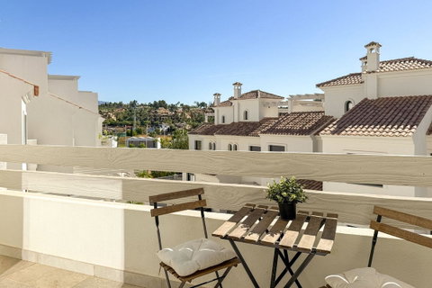 Townhouse in El Paraiso, Costa del Sol – 3 beds – 549000 € - photo 27 of 46