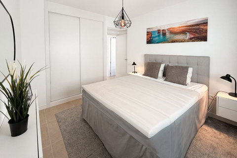 Townhouse in El Paraiso, Costa del Sol – 3 beds – 549000 € - photo 30 of 46