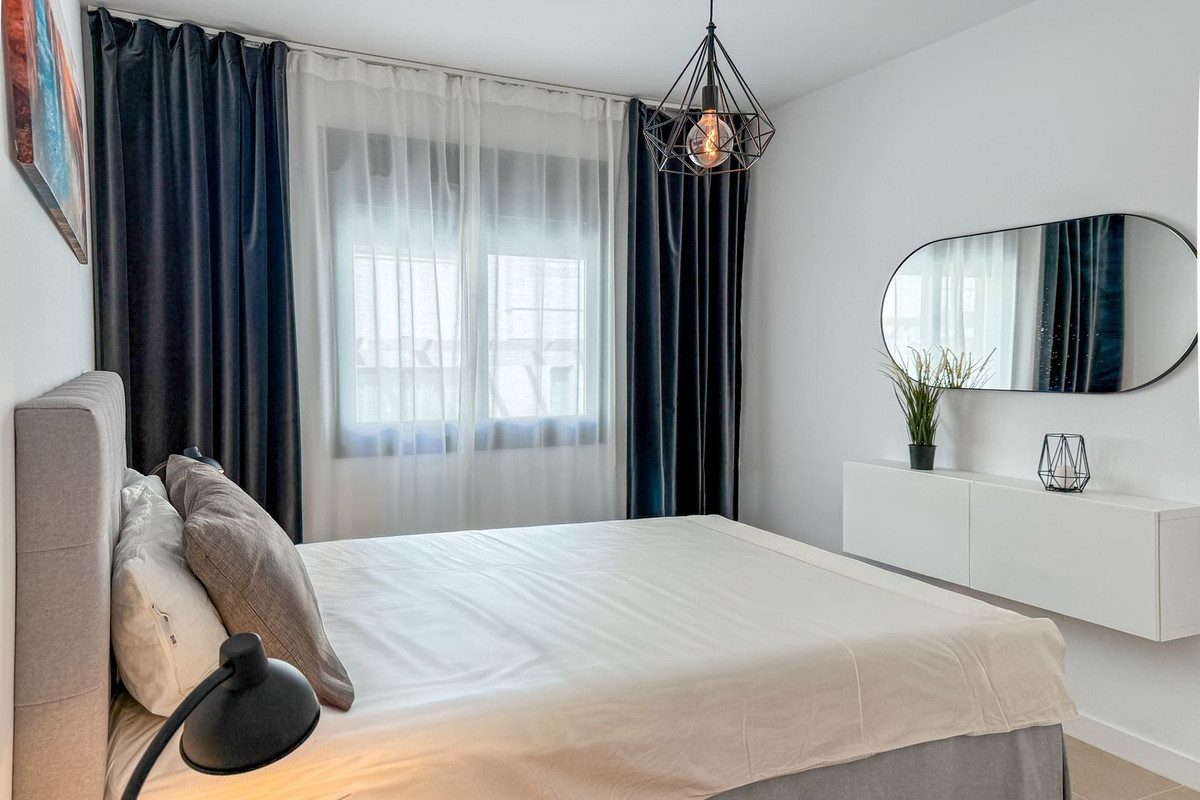 Townhouse in El Paraiso, Costa del Sol – 3 beds – 549000 € - photo 31 of 46