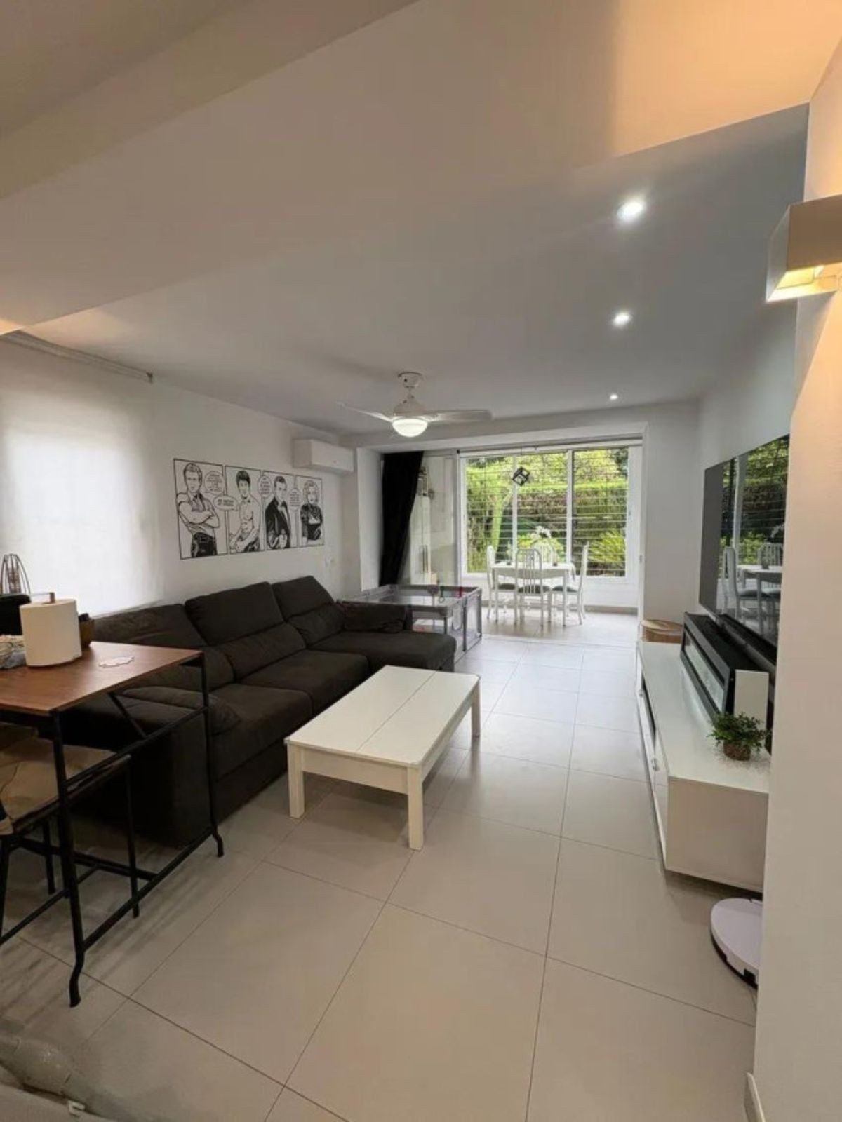 Middle Floor Apartment in Marbella, Costa del Sol – 2 beds – 395000 € - photo 1 of 24