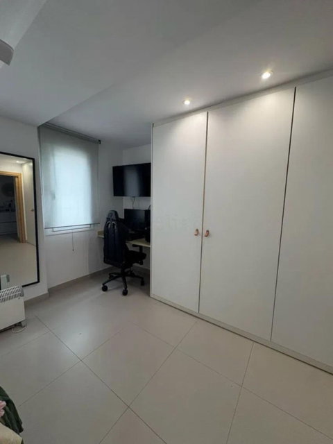 Middle Floor Apartment in Marbella, Costa del Sol – 2 beds – 395000 € - photo 8 of 24