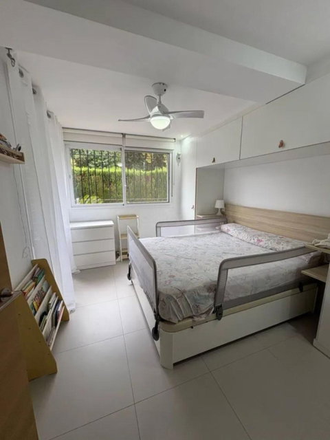 Middle Floor Apartment in Marbella, Costa del Sol – 2 beds – 395000 € - photo 19 of 24