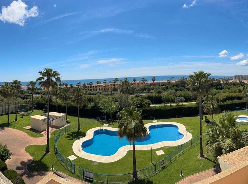 Penthouse in Manilva, Costa del Sol – 3 beds – 379500 €