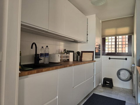 Ground Floor Apartment in Torremolinos, Costa del Sol – 2 beds – 299000 € - photo 8 of 26