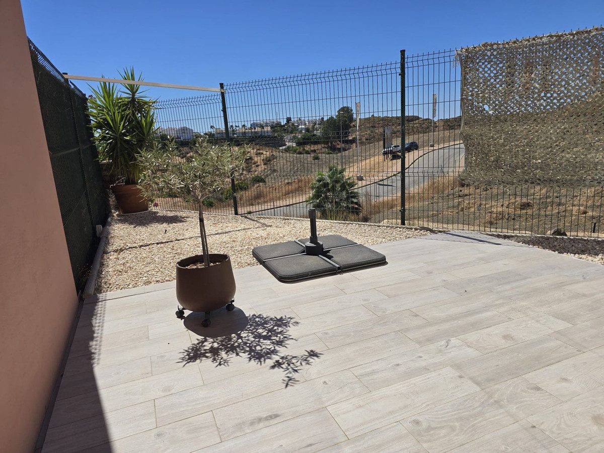 Ground Floor Apartment in Torremolinos, Costa del Sol – 2 beds – 299000 € - photo 22 of 26