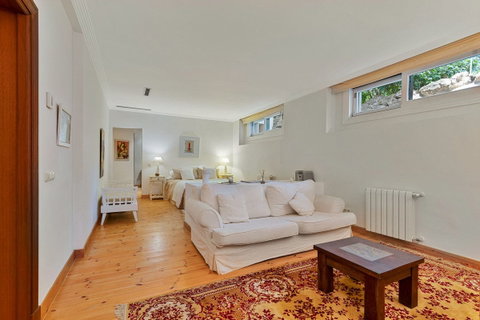 Detached Villa in Benahavís, Costa del Sol – 5 beds – 3950000 € - photo 16 of 26
