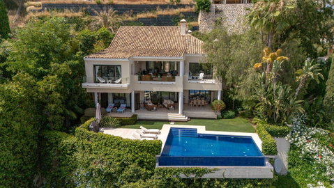 Detached Villa in Benahavís, Costa del Sol – 5 beds – 3950000 € - photo 24 of 26