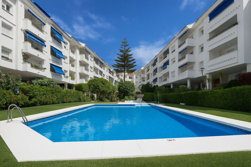 Penthouse Duplex in Marbella, Costa del Sol – 4 beds – 930000 €