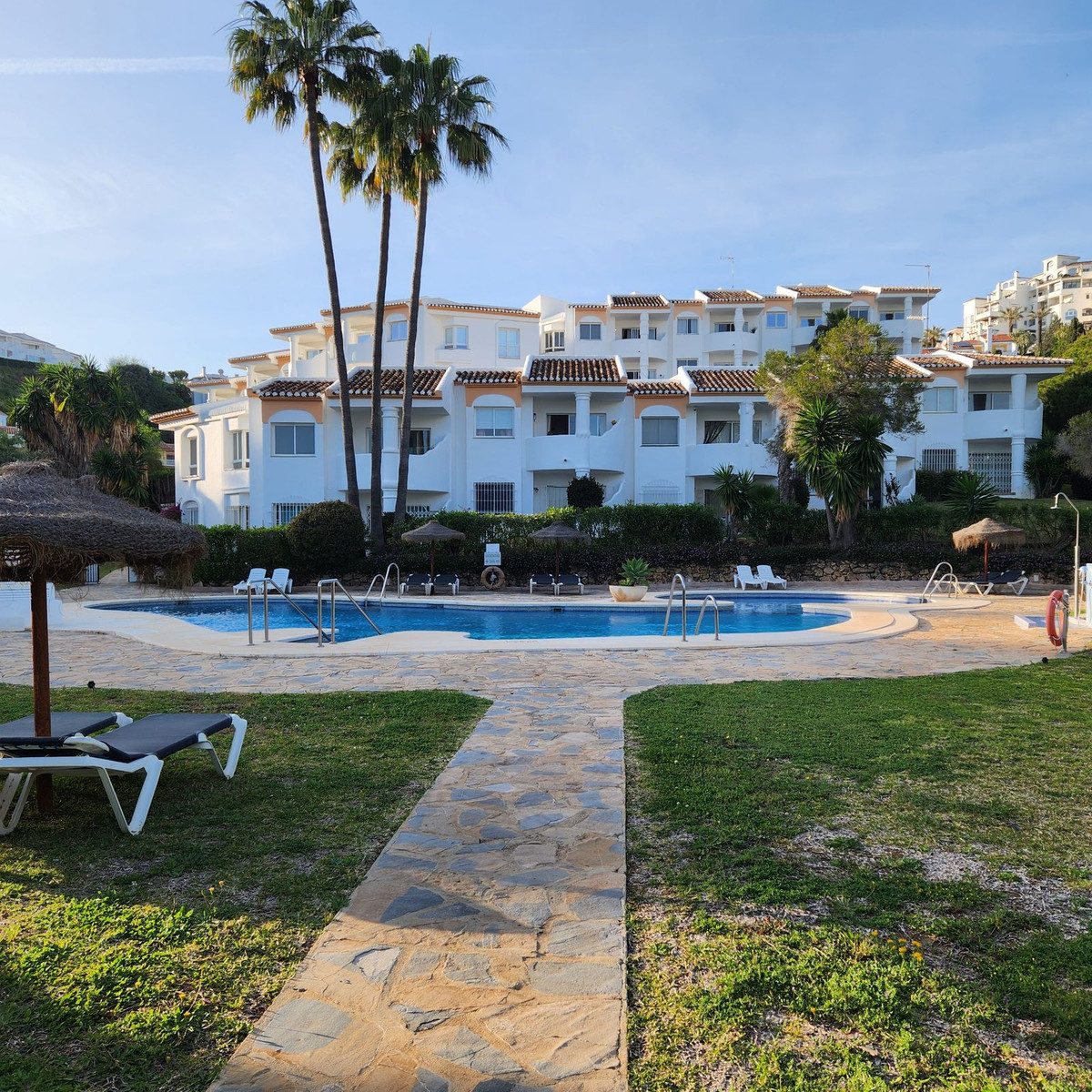 Ground Floor Apartment in Mijas, Costa del Sol – 2 beds – 260000 € - photo 1 of 18