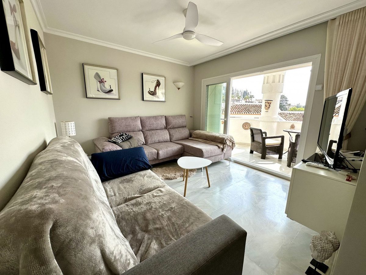 Ground Floor Apartment in Mijas, Costa del Sol – 2 beds – 260000 € - photo 2 of 18