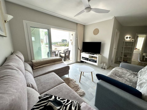 Ground Floor Apartment in Mijas, Costa del Sol – 2 beds – 260000 € - photo 6 of 18