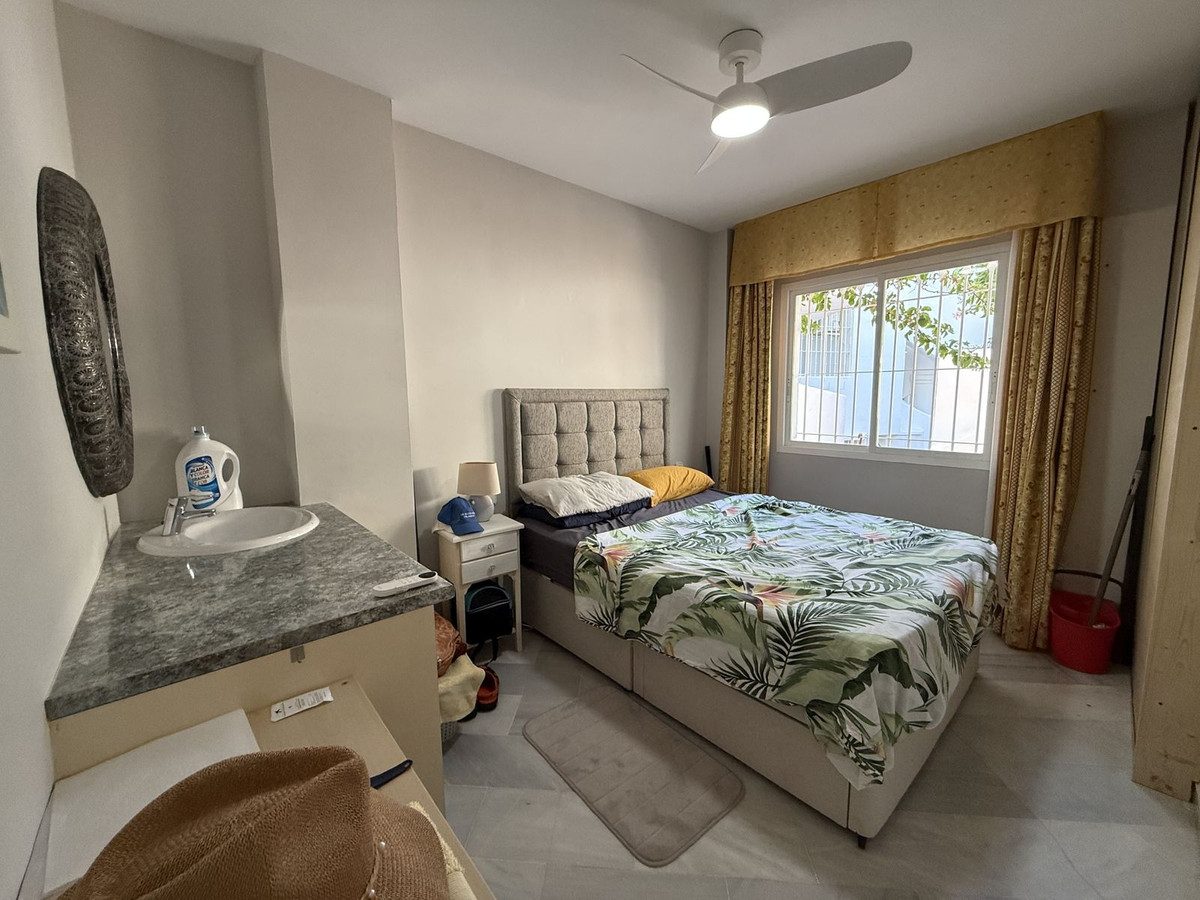 Ground Floor Apartment in Mijas, Costa del Sol – 2 beds – 260000 € - photo 13 of 18
