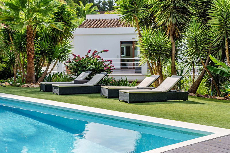 Detached Villa in Marbella, Costa del Sol – 5 beds – 2199900 €