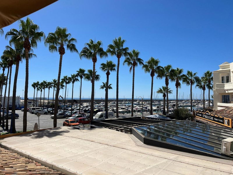 Middle Floor Apartment in Benalmadena, Costa del Sol – 1 beds – 425000 €