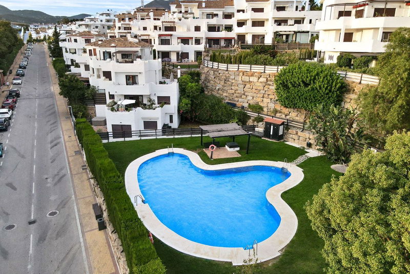Ground Floor Apartment in Casares, Costa del Sol – 2 beds – 365000 €