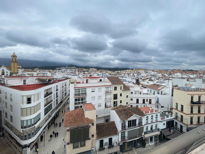 Penthouse in Estepona, Costa del Sol – 4 beds – 1350000 €