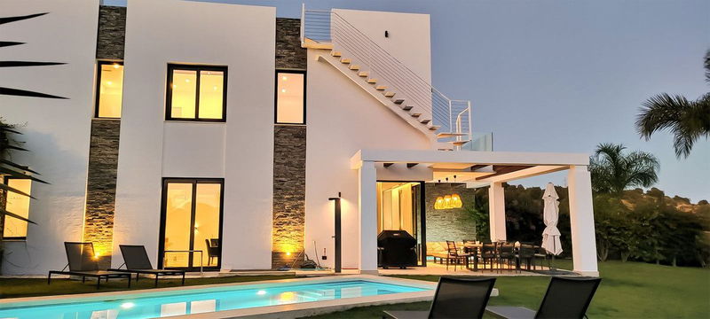 Semi-Detached House in Marbella, Costa del Sol – 5 beds – 1695000 €