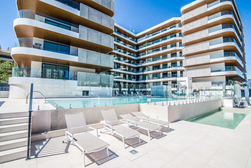 Middle Floor Apartment in Fuengirola, Costa del Sol – 2 beds – 629000 €