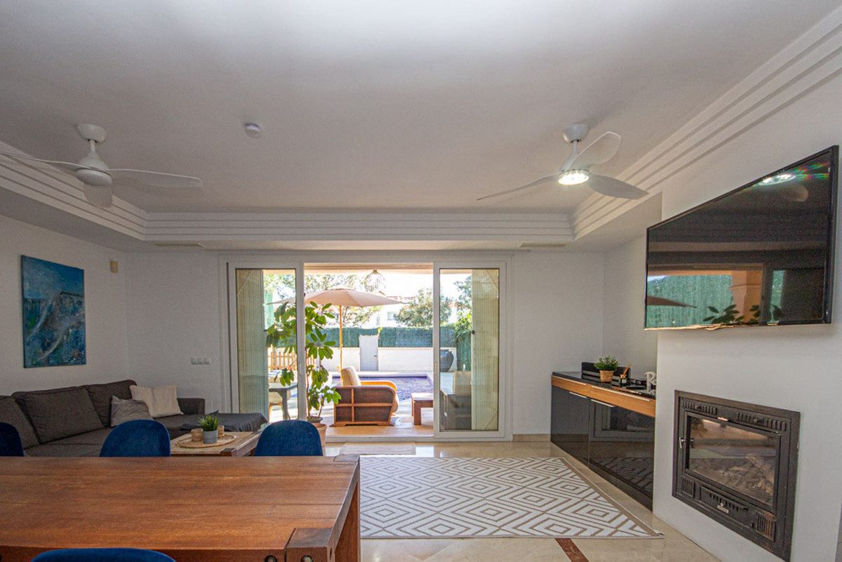 Semi-Detached House in Mijas, Costa del Sol – 4 beds – 579000 € - photo 2 of 41