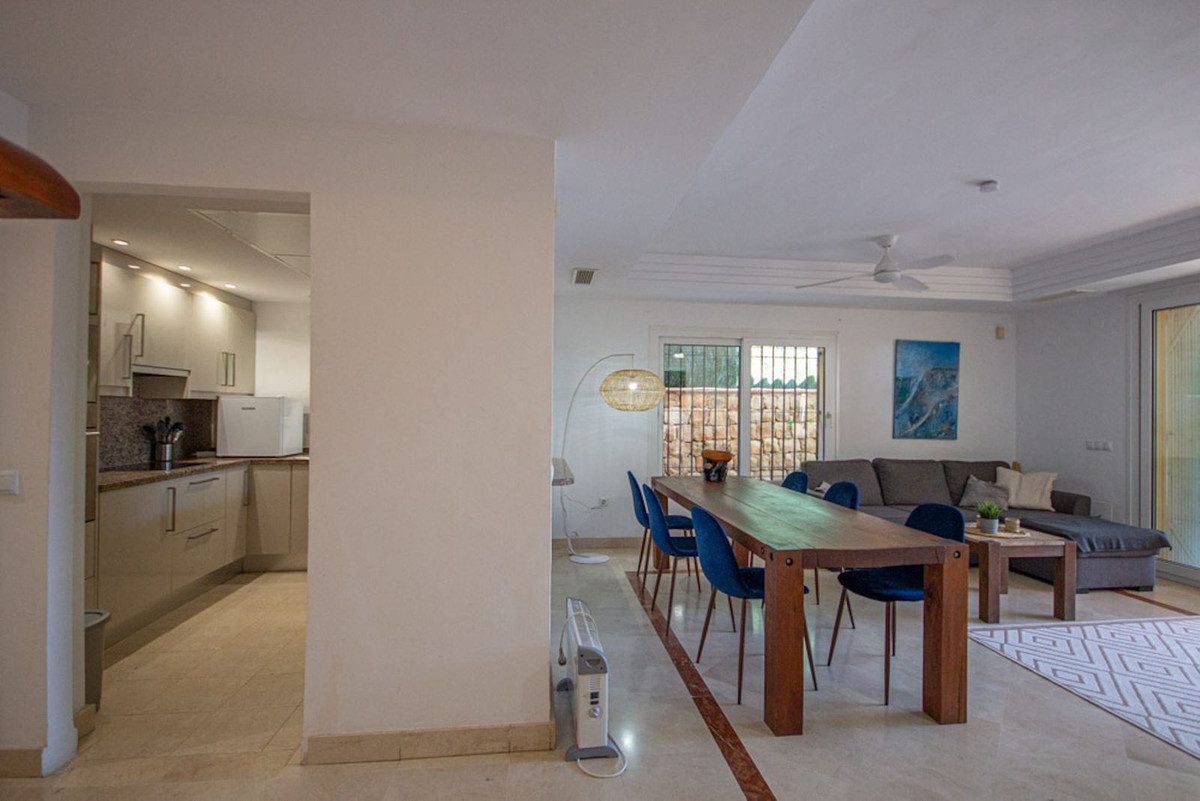 Semi-Detached House in Mijas, Costa del Sol – 4 beds – 579000 € - photo 22 of 41