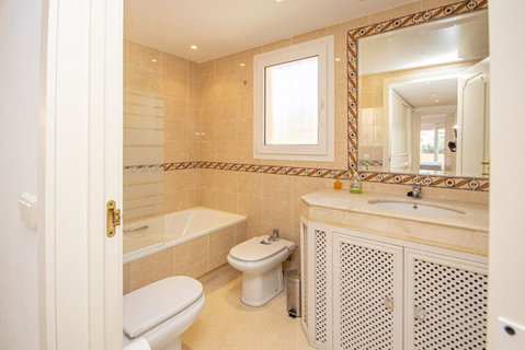 Semi-Detached House in Mijas, Costa del Sol – 4 beds – 579000 € - photo 29 of 41