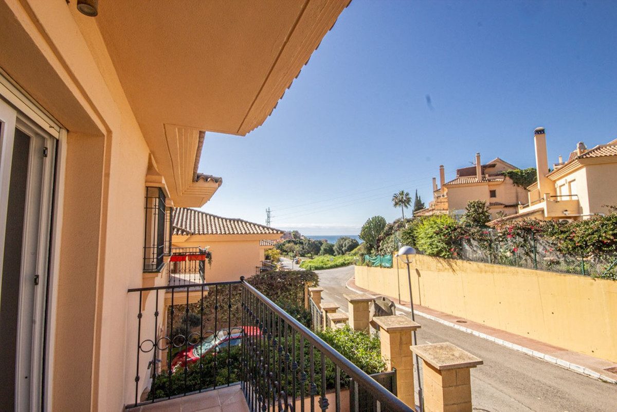 Semi-Detached House in Mijas, Costa del Sol – 4 beds – 579000 € - photo 31 of 41