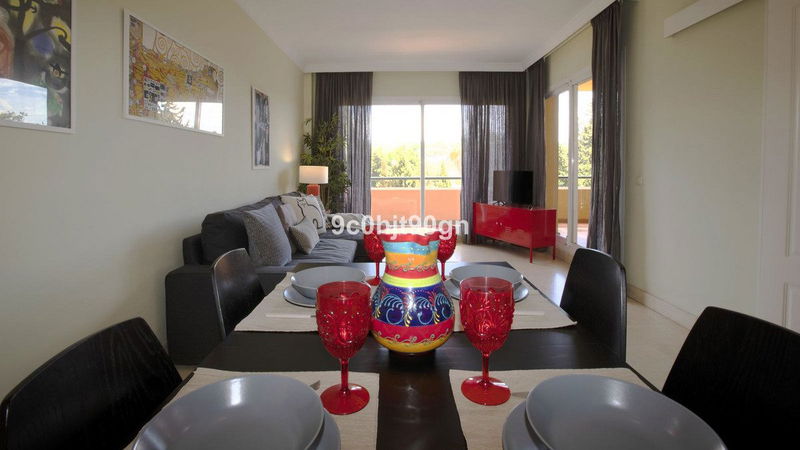 Middle Floor Apartment in Marbella, Costa del Sol – 1 beds – 275000 €
