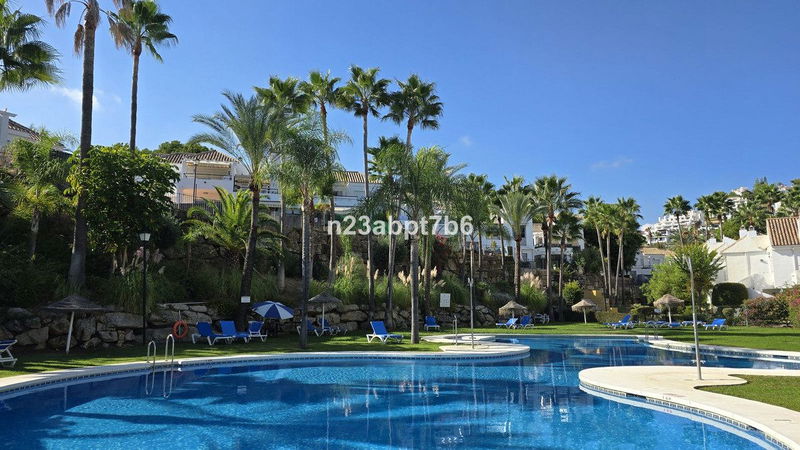 Ground Floor Apartment in Marbella, Costa del Sol – 2 beds – 360000 €