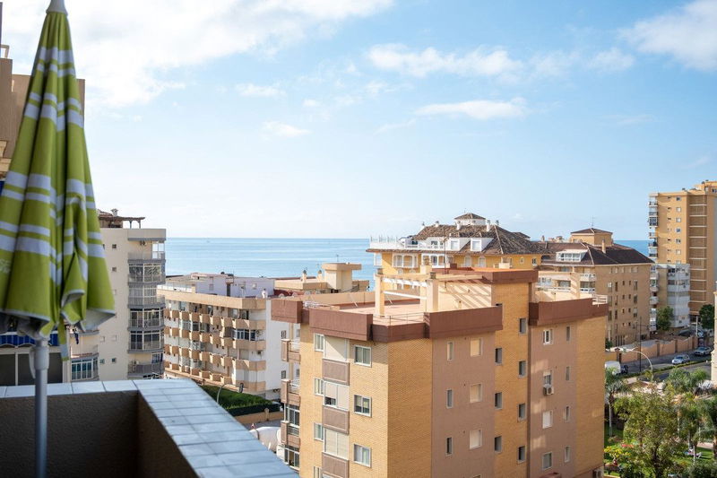 Top Floor Apartment in Fuengirola, Costa del Sol – 3 beds – 390000 €