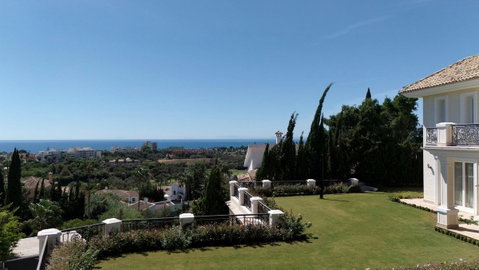 Detached Villa in Marbella, Costa del Sol – 4 beds – 3990000 € - photo 2 of 54