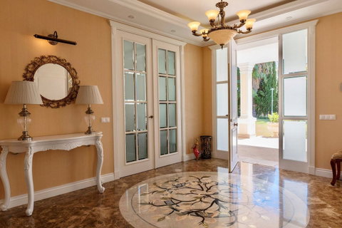 Detached Villa in Marbella, Costa del Sol – 4 beds – 3990000 € - photo 9 of 54