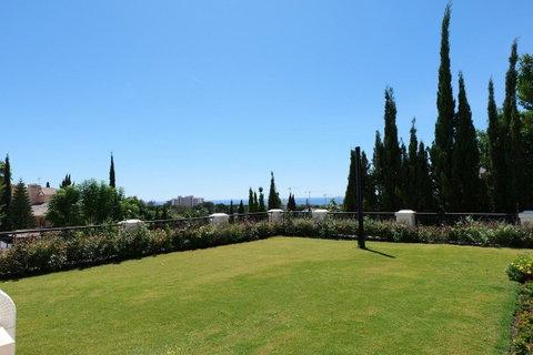 Detached Villa in Marbella, Costa del Sol – 4 beds – 3990000 € - photo 45 of 54