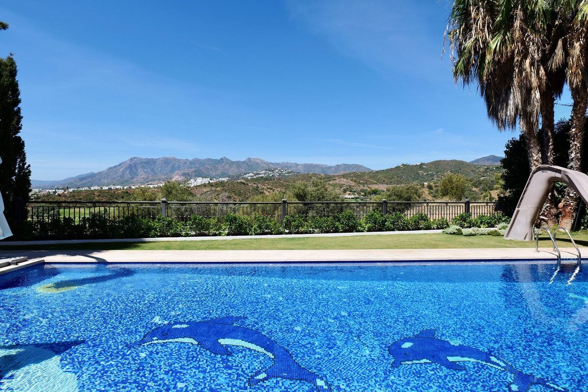 Detached Villa in Marbella, Costa del Sol – 4 beds – 3990000 € - photo 48 of 54