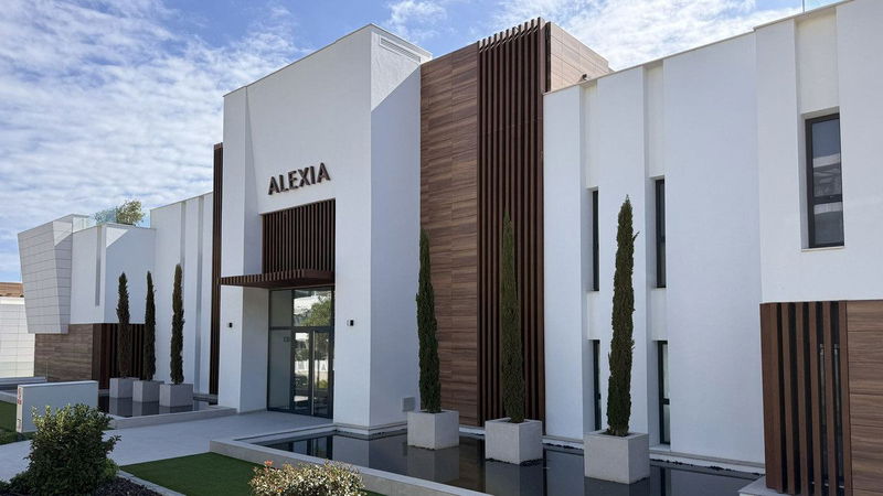 Ground Floor Apartment in Estepona, Costa del Sol – 2 beds – 680000 €