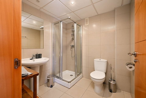 Townhouse in Estepona, Costa del Sol – 3 beds – 595000 € - photo 19 of 42