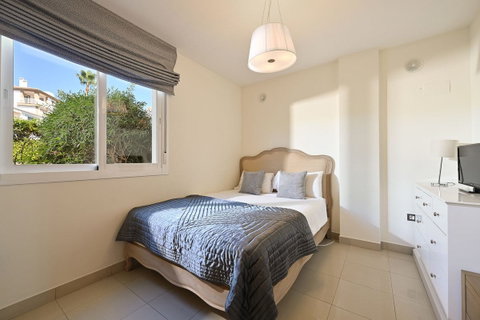 Townhouse in Estepona, Costa del Sol – 3 beds – 595000 € - photo 21 of 42