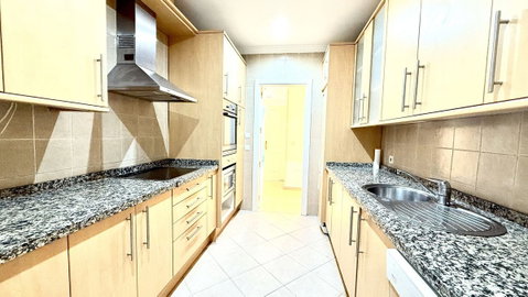 Ground Floor Apartment in Marbella, Costa del Sol – 2 beds – 549000 € - photo 14 of 16