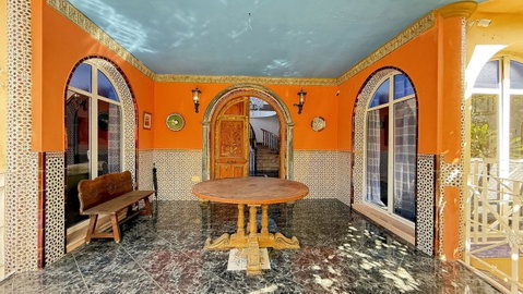 Detached Villa in Torremolinos, Costa del Sol – 5 beds – 1300000 € - photo 3 of 36