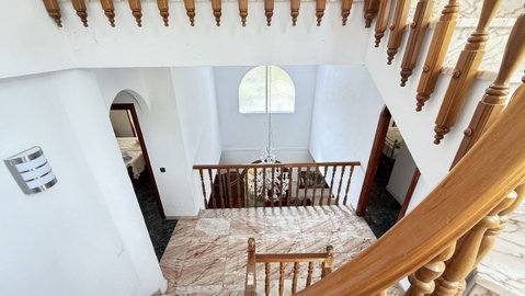 Detached Villa in Torremolinos, Costa del Sol – 5 beds – 1300000 € - photo 12 of 36